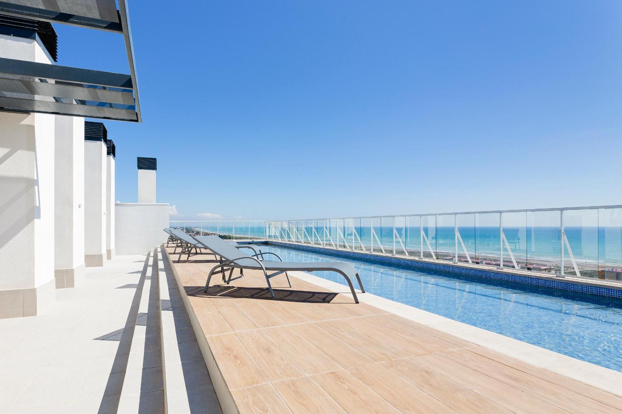 Apartamentos En Canet Al Mar, Junto Playa Y Con Piscina Canet d’En Berenguer Kültér fotó