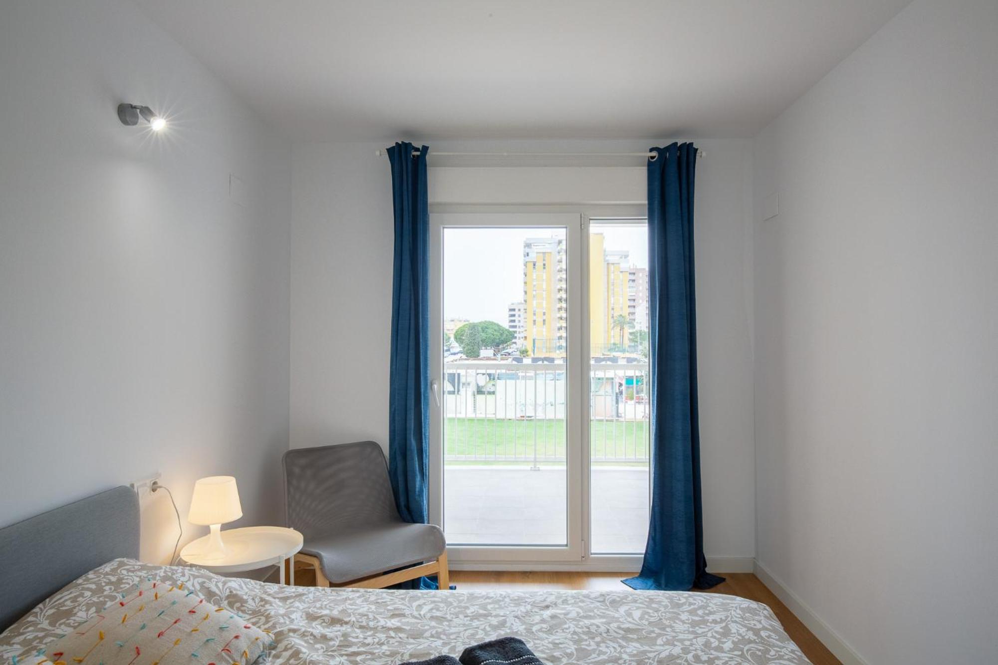 Apartamentos En Canet Al Mar, Junto Playa Y Con Piscina Canet d’En Berenguer Kültér fotó