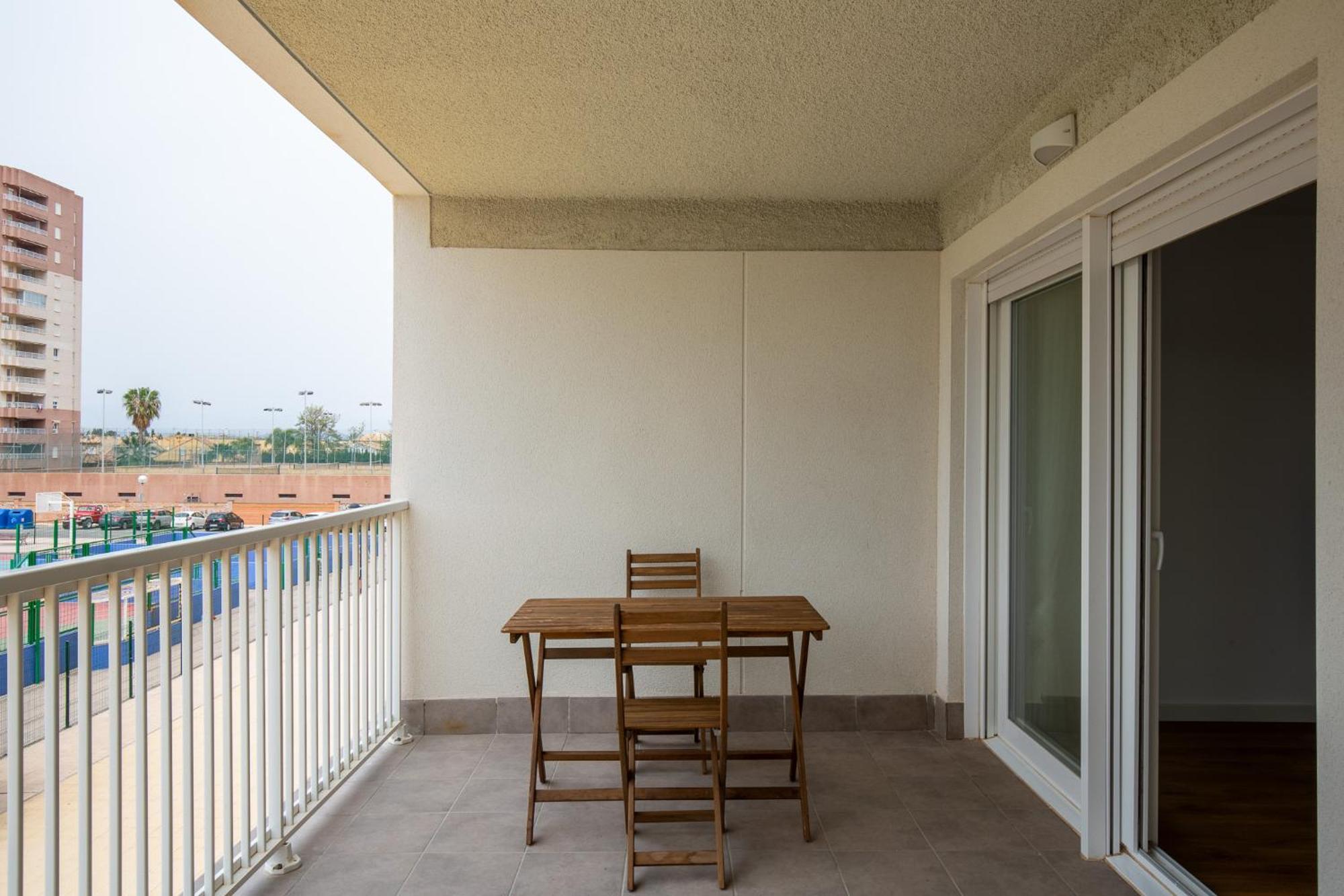 Apartamentos En Canet Al Mar, Junto Playa Y Con Piscina Canet d’En Berenguer Kültér fotó